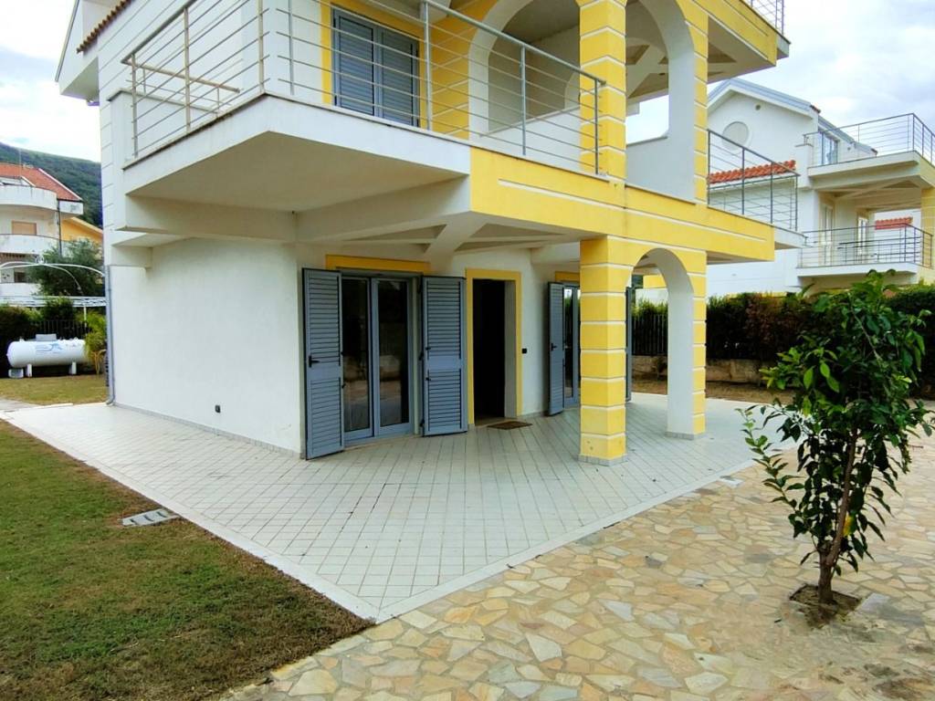Villa a Pizzo in Via Chioma di Berenice - Foto 2