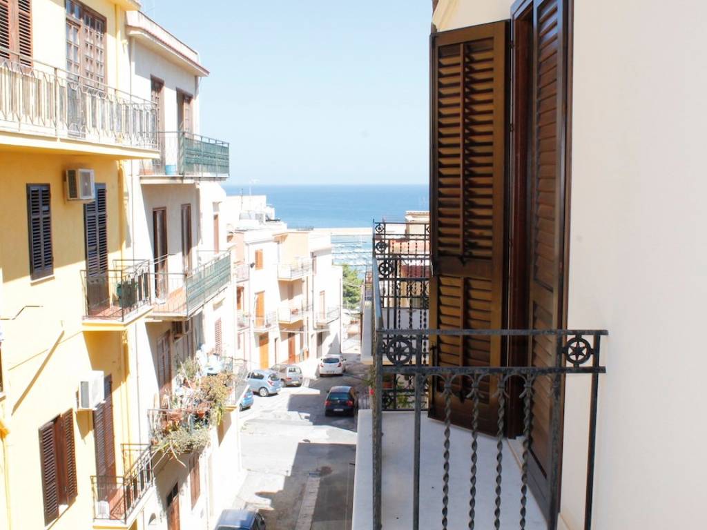 Casa indipendente a Castellammare del golfo in Via Madonna di Fatima - Foto 2