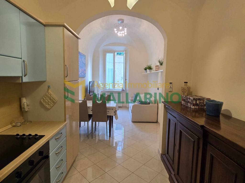 Appartamento a Finale ligure in Via Anton Giulio Barrili - Foto 3