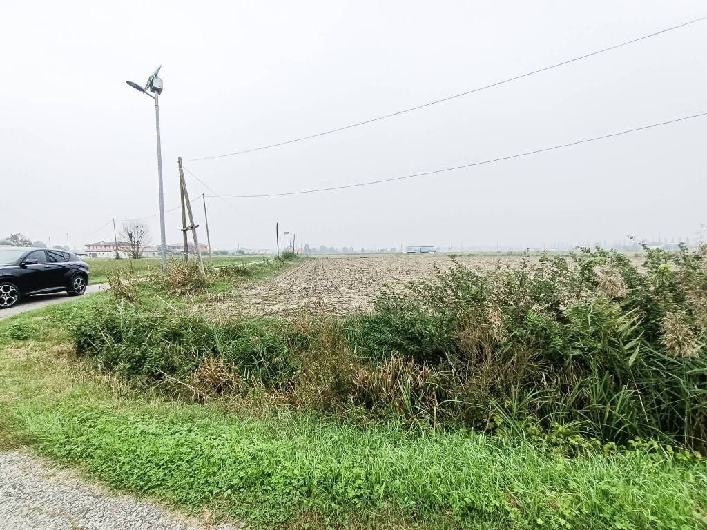 Terreno a Corbola in Via Battare, 11 - Foto 4