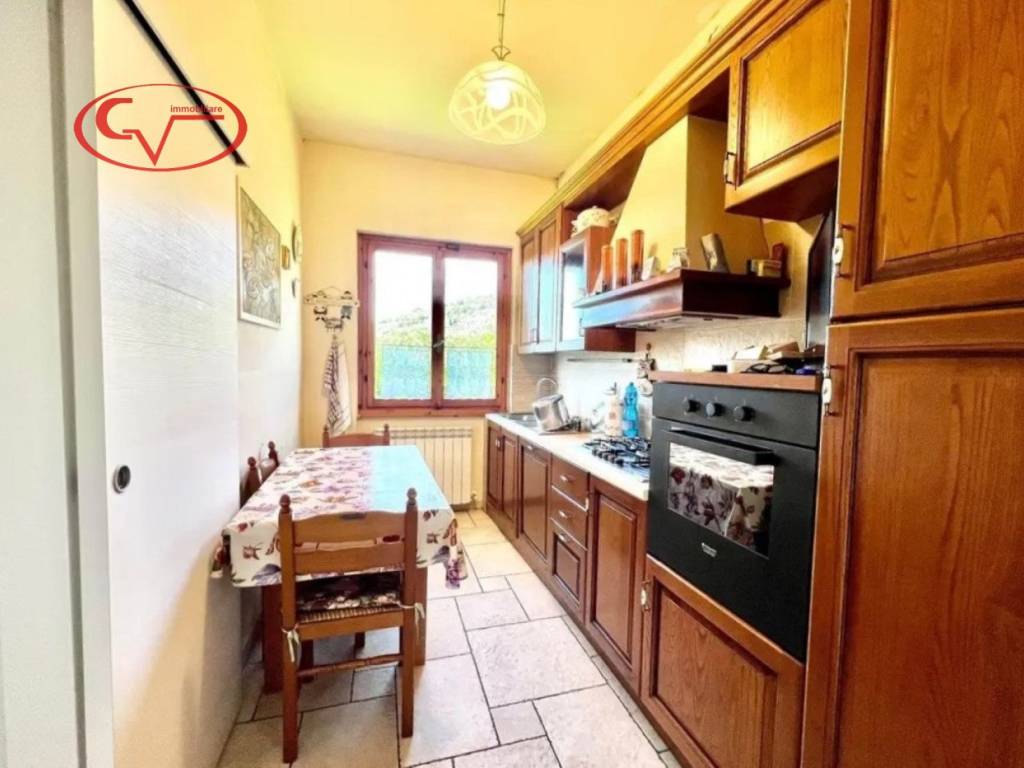 Appartamento a Loro ciuffenna in Via Genova - Foto 4
