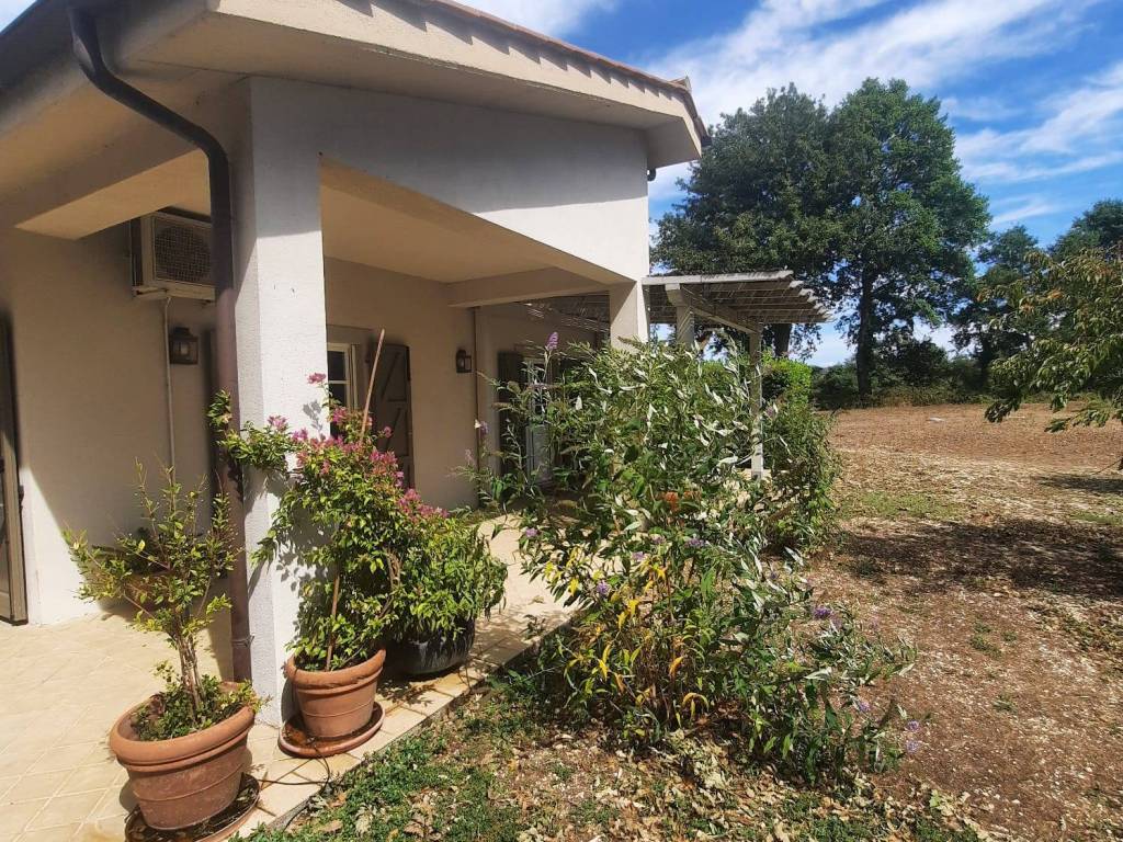 Villa a Manciano in Strada Provinciale Campigliola - Foto 3
