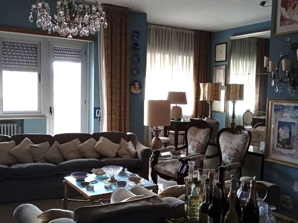 Appartamento a Taranto in Viale Virgilio - Foto 5