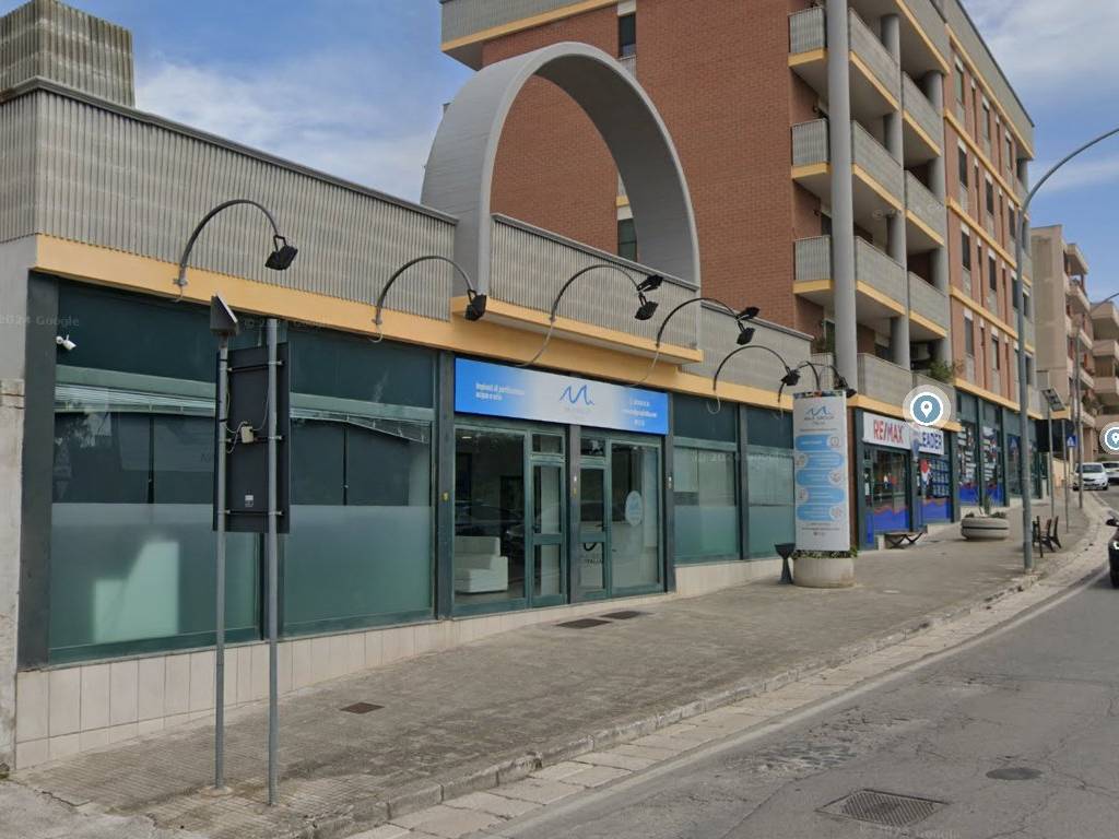 Immobile a Brindisi in Via Provinciale Per Lecce, 27 - Foto 2