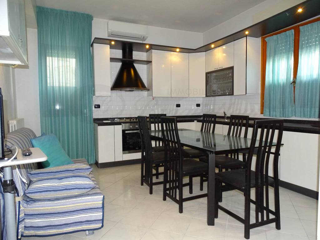 Appartamento a Cervia in Viale Francesco Baracca - Foto 4