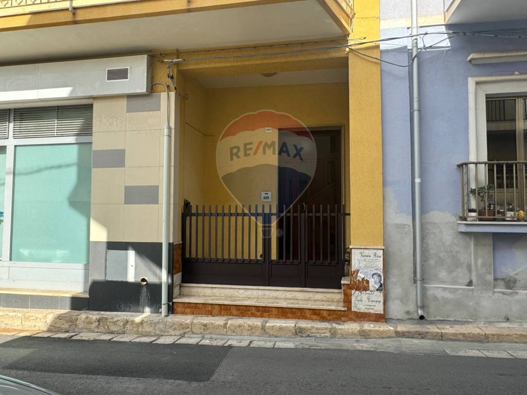 Casa indipendente a Pachino in VIA FR. GARRANO, 241 - Foto 2