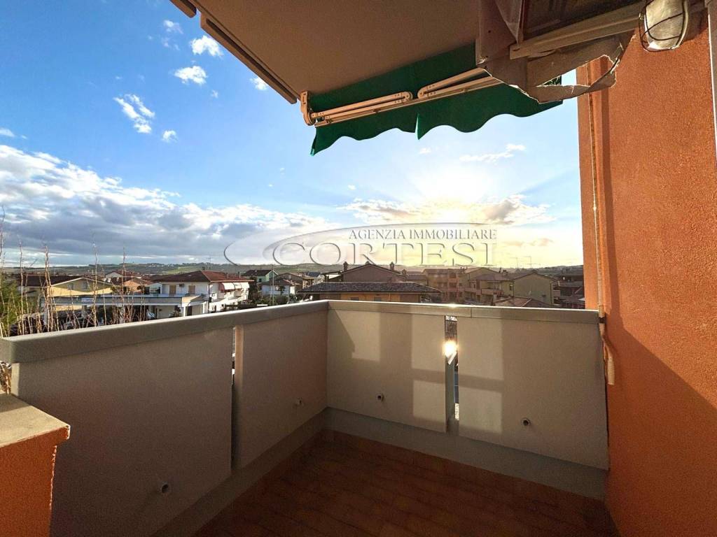 Appartamento a Fano in Strada Nazionale Adriatica Sud, 399 - Foto 3