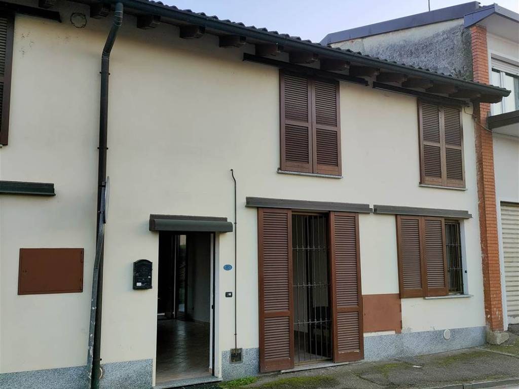 Appartamento a Sant'angelo lodigiano in Largo Santa Maria, 7 - Foto 3