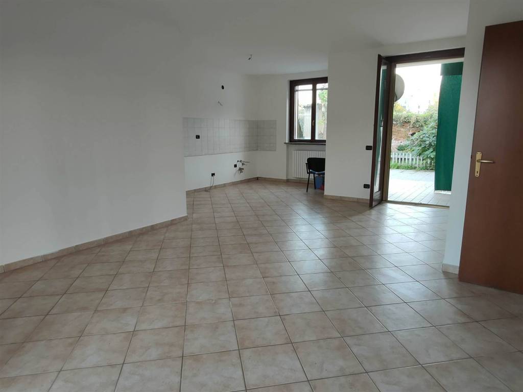 Appartamento a Sant'angelo lodigiano in Largo Santa Maria, 7 - Foto 5