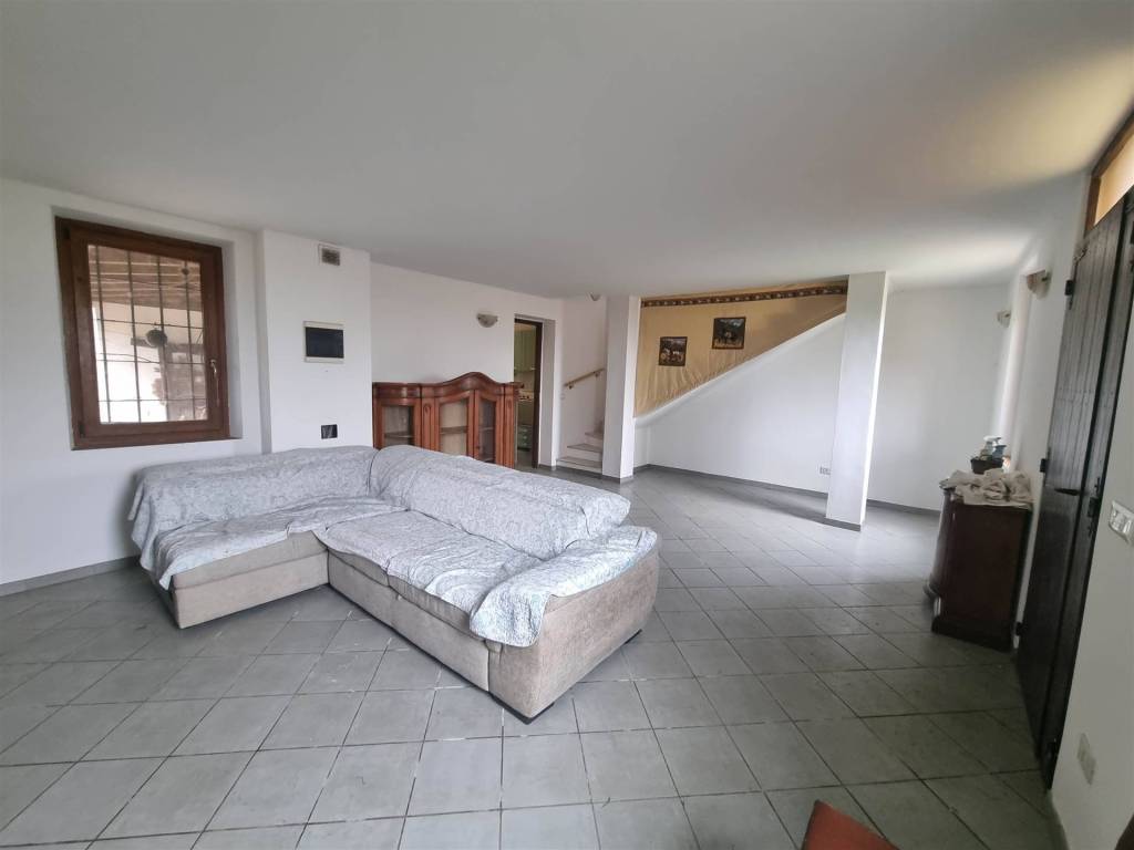 Rustico / casale a Calendasco in stradone , 1 - Foto 2