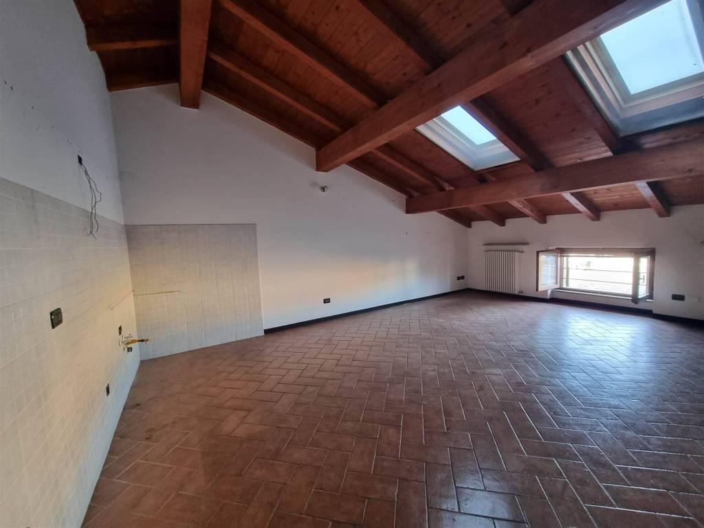 Casa indipendente a Agazzano in piazza europa - Foto 5