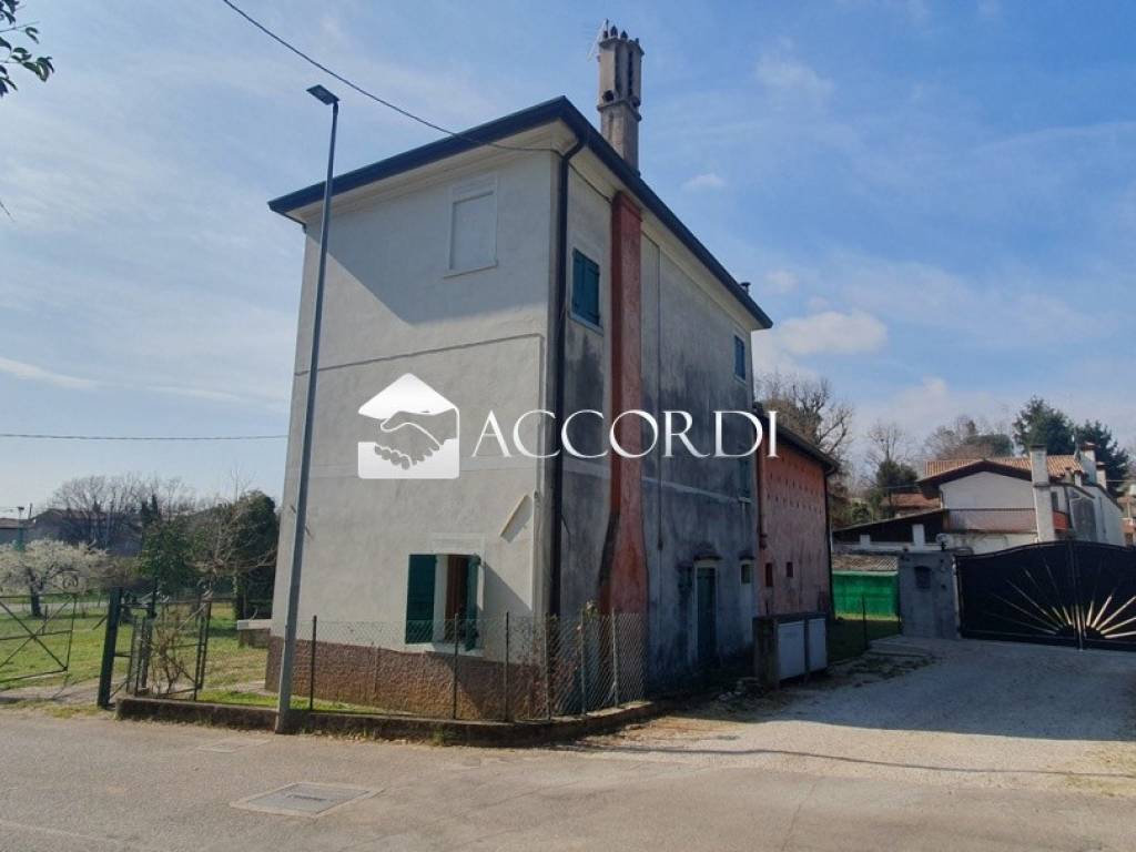 Rustico / casale a Nervesa della battaglia in Via Giuseppe Mancino - Foto 5