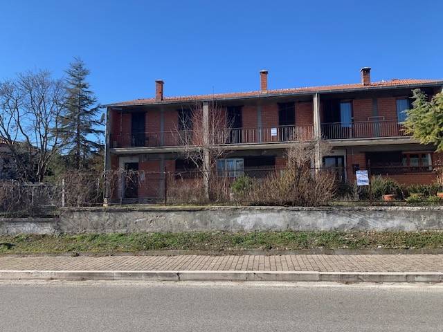 Villetta a schiera a Massa d'albe in Via Umberto I - Foto 5
