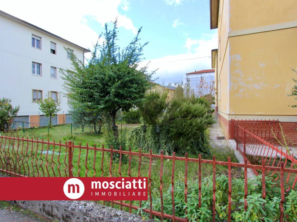 Appartamento a Matelica in Via Beato Gentile Finaguerra, 11 - Foto 3