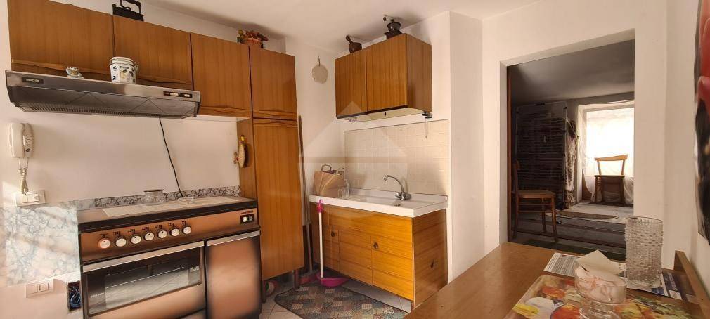 Casa indipendente a Gualdo tadino - Foto 3