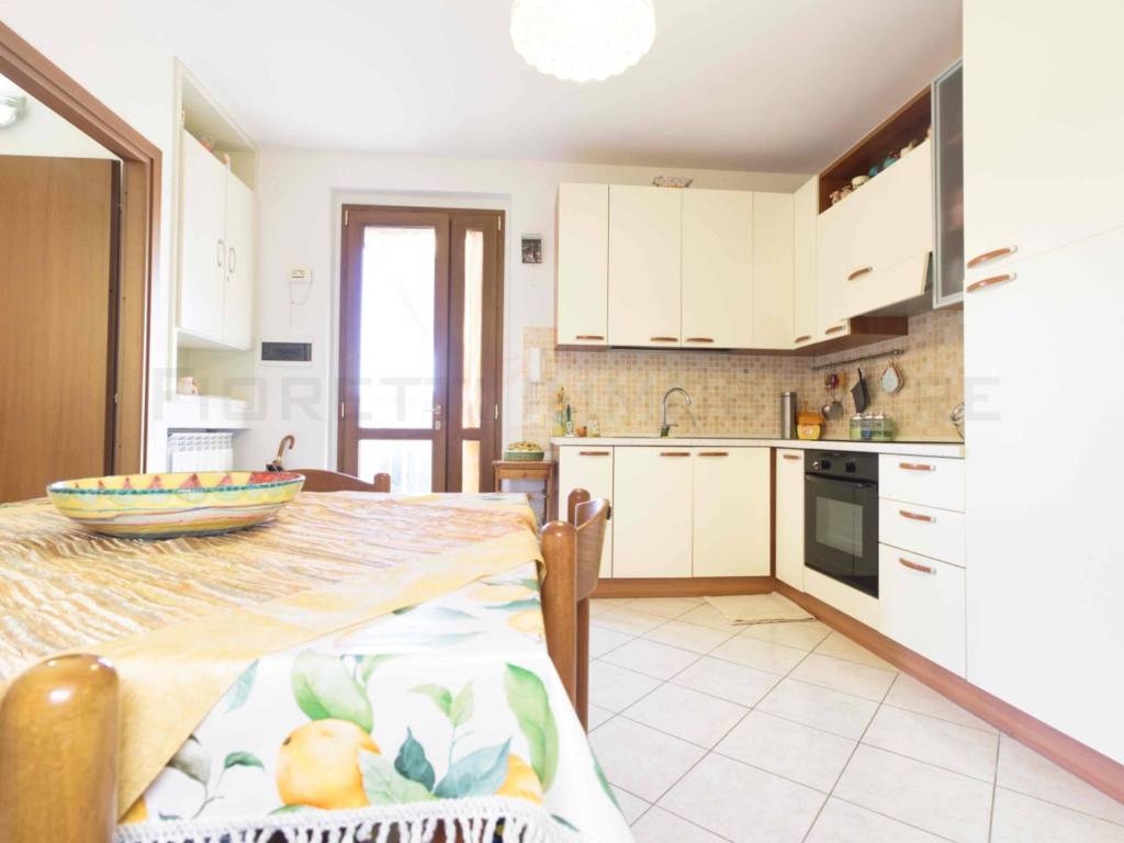 Appartamento a Piombino in Via della Bottaccina - Foto 4