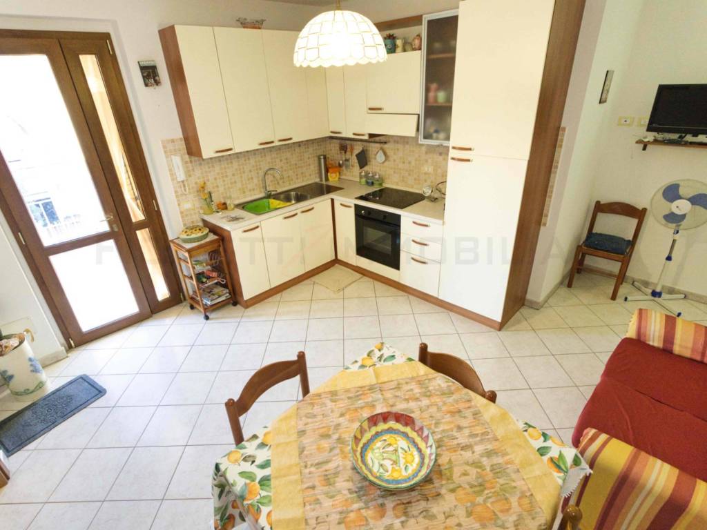 Appartamento a Piombino in Via della Bottaccina - Foto 5