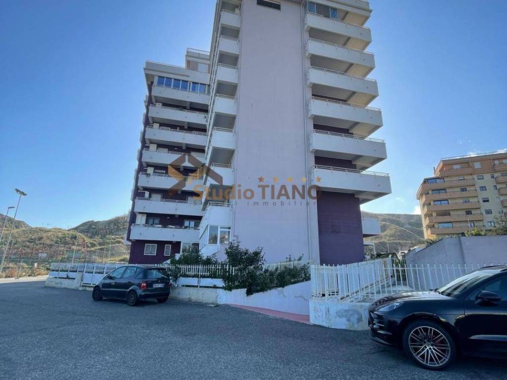 Appartamento a Crotone in VIA PIO LA TORRE, 7 - Foto 3