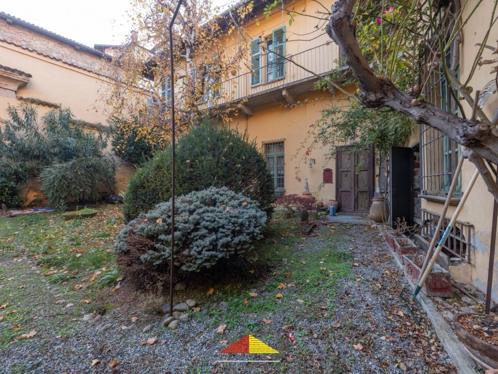 Appartamento a Saluzzo in Via Griselda, 28 - Foto 3