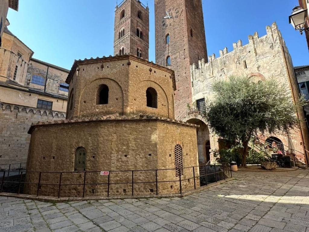 Appartamento a Albenga in Via Gian Maria Oddo - Foto 2