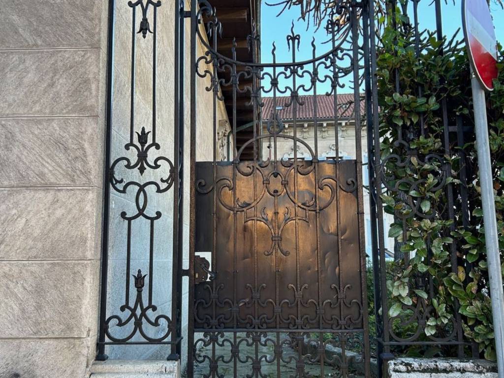 Villa a Verbania in Via Felice Cavallotti, 15 - Foto 2