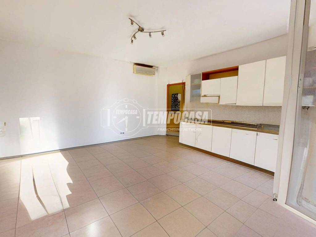 Appartamento a Finale ligure in Via dell'Artigianato 7 - Foto 2