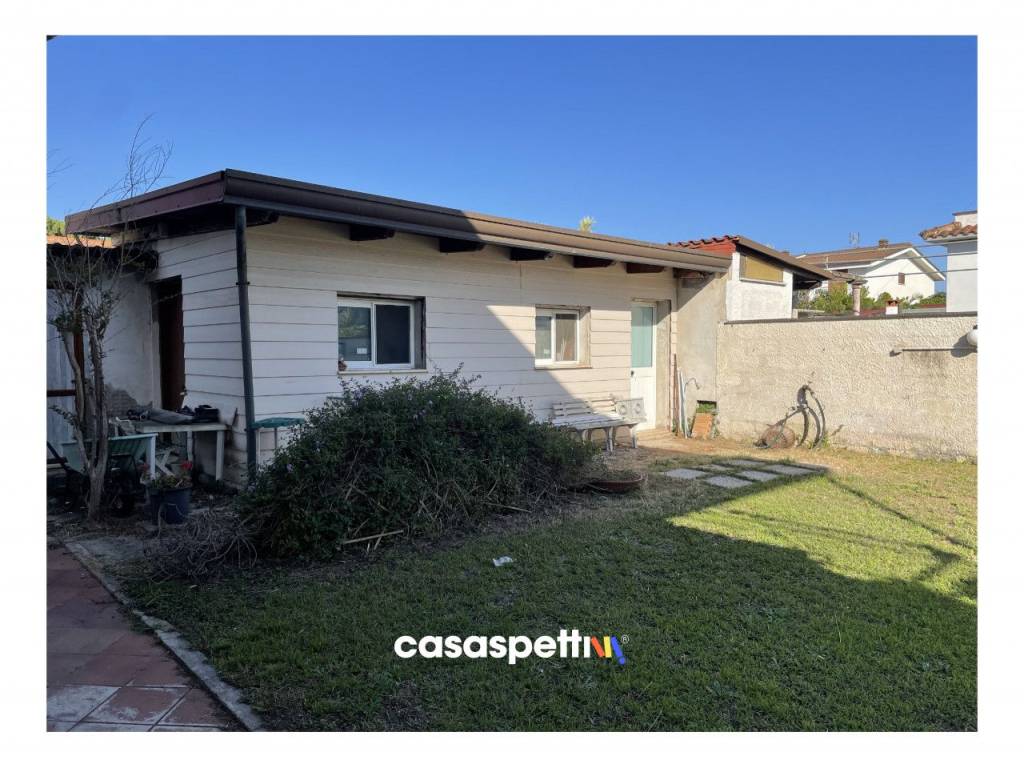 Villa a Terracina in Via San Felice Circeo, Terracina - Foto 4