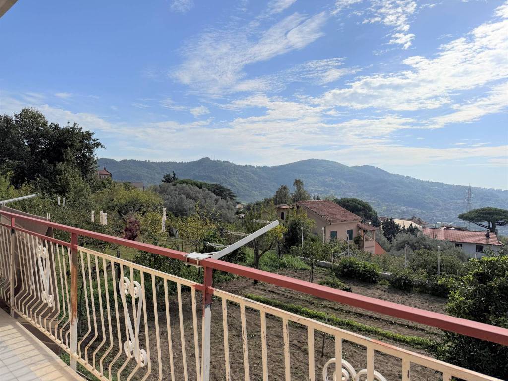 Appartamento a Salerno in Via Antonio Galdi, 10 - Foto 2