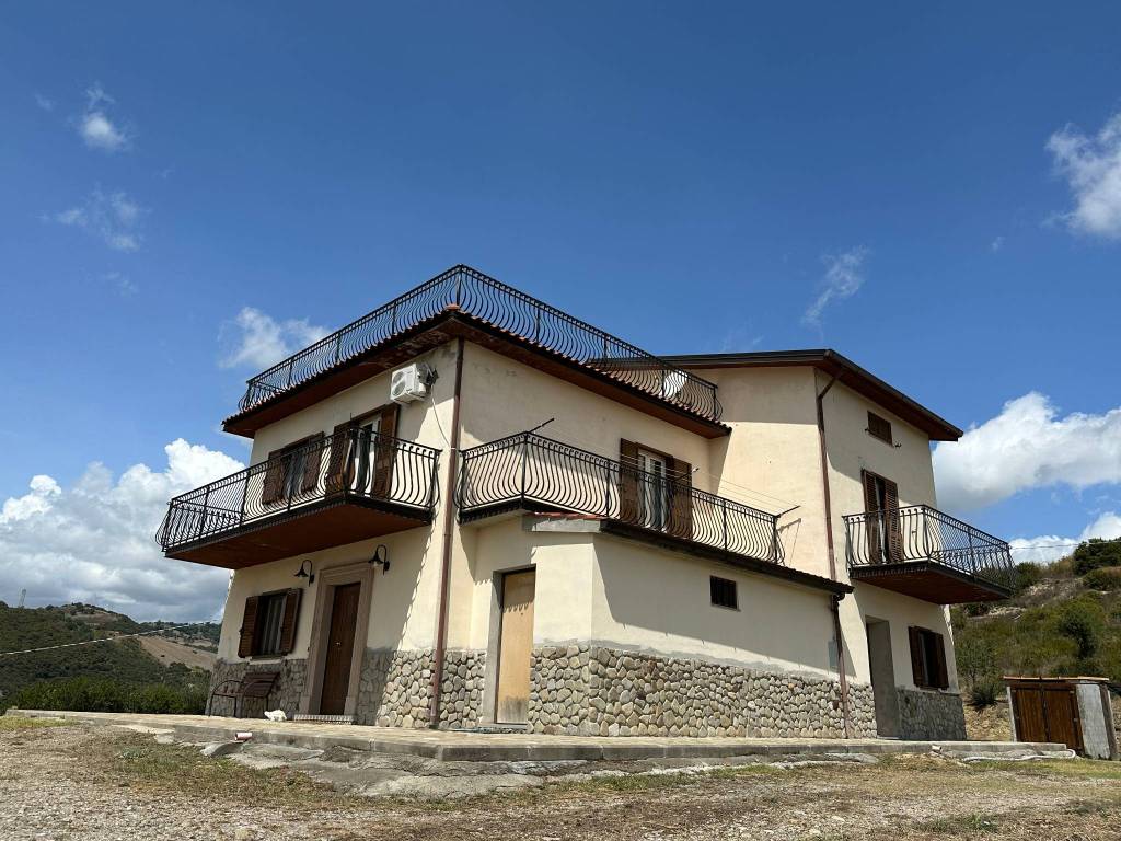 Casa indipendente a Stigliano in Contrada Acinello snc - Foto 3