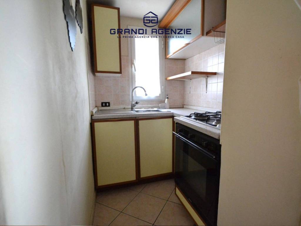 Appartamento a Parma in Strada Massimo d'Azeglio - Foto 5