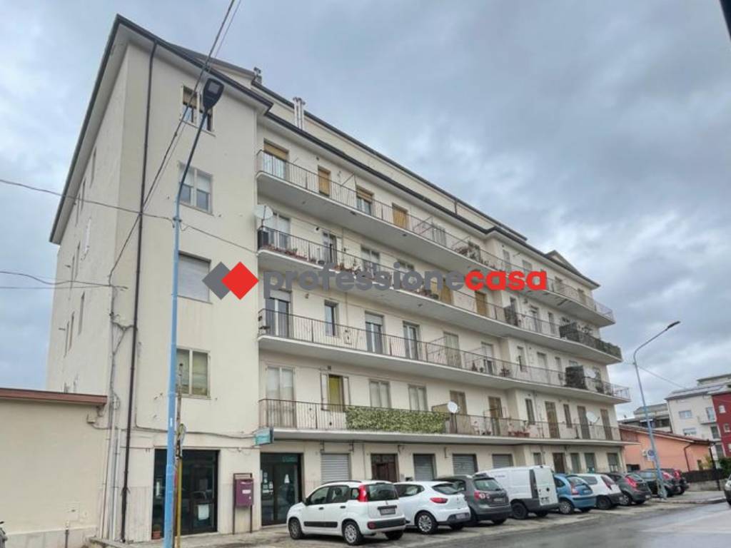 Appartamento a Campobasso in Via Duca D'Aosta - Foto 2
