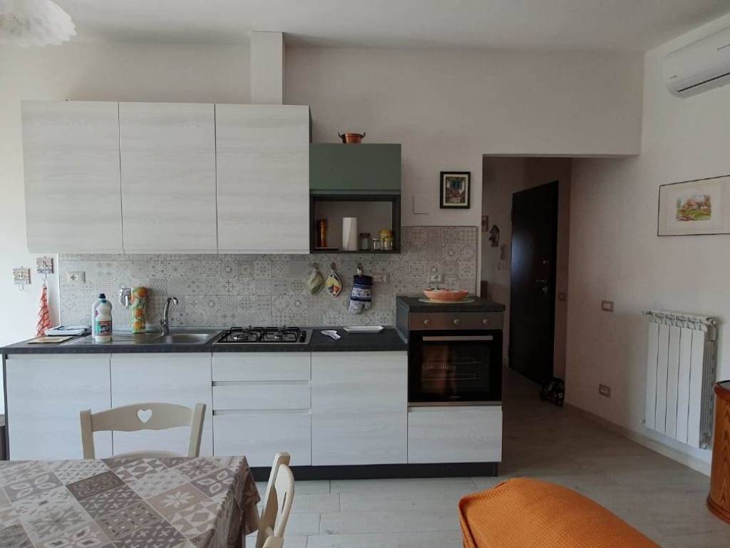 Appartamento a Follonica in Via Giacomelli , 15 - Foto 4
