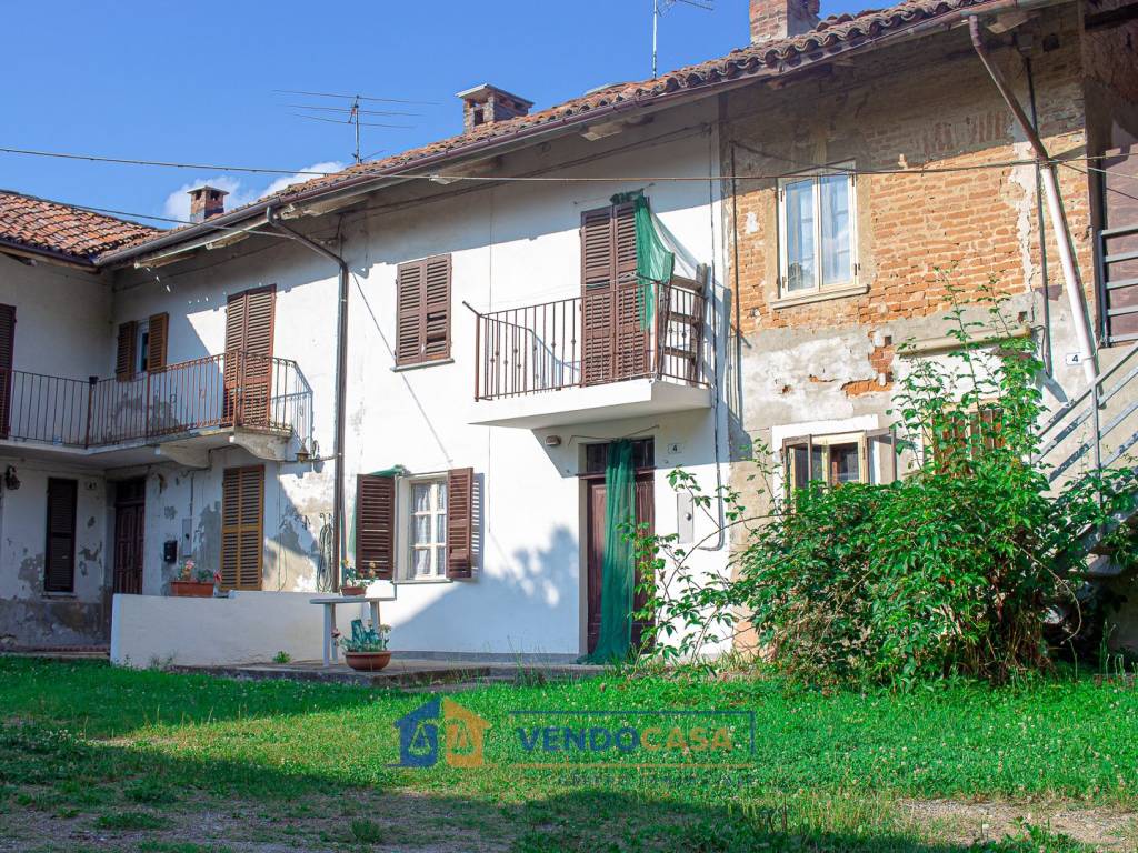 Rustico / casale a Asti in Frazione Serravalle - Foto 2