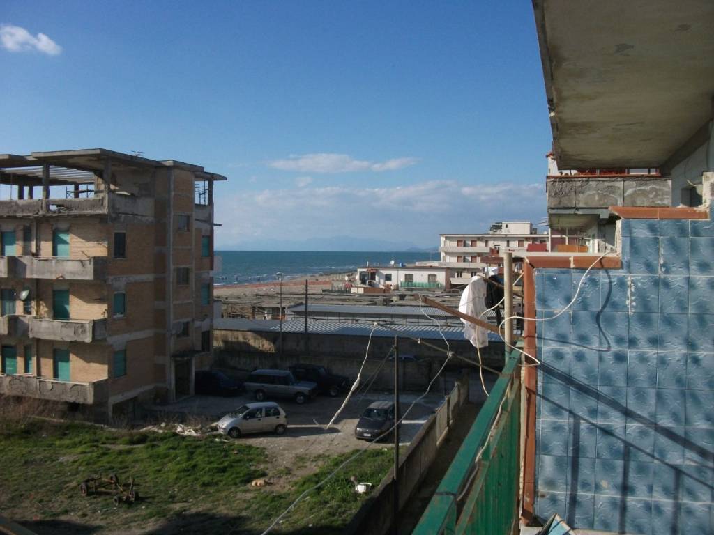 Appartamento a Giugliano in campania in Via del Mare, 25 - Foto 2