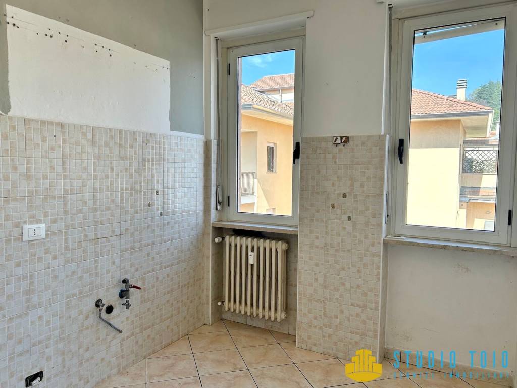 Appartamento a Biella in Via Gaspare Gamba, 9 - Foto 4