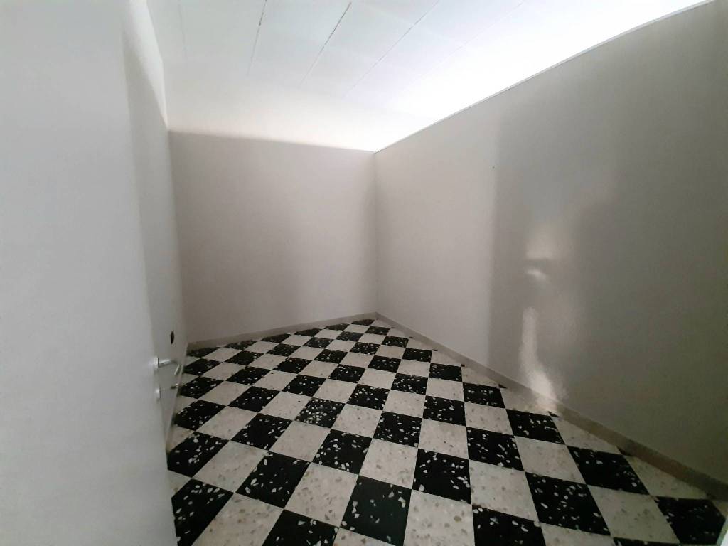 Immobile a Catanzaro in Viale Lucrezia della Valle - Foto 4