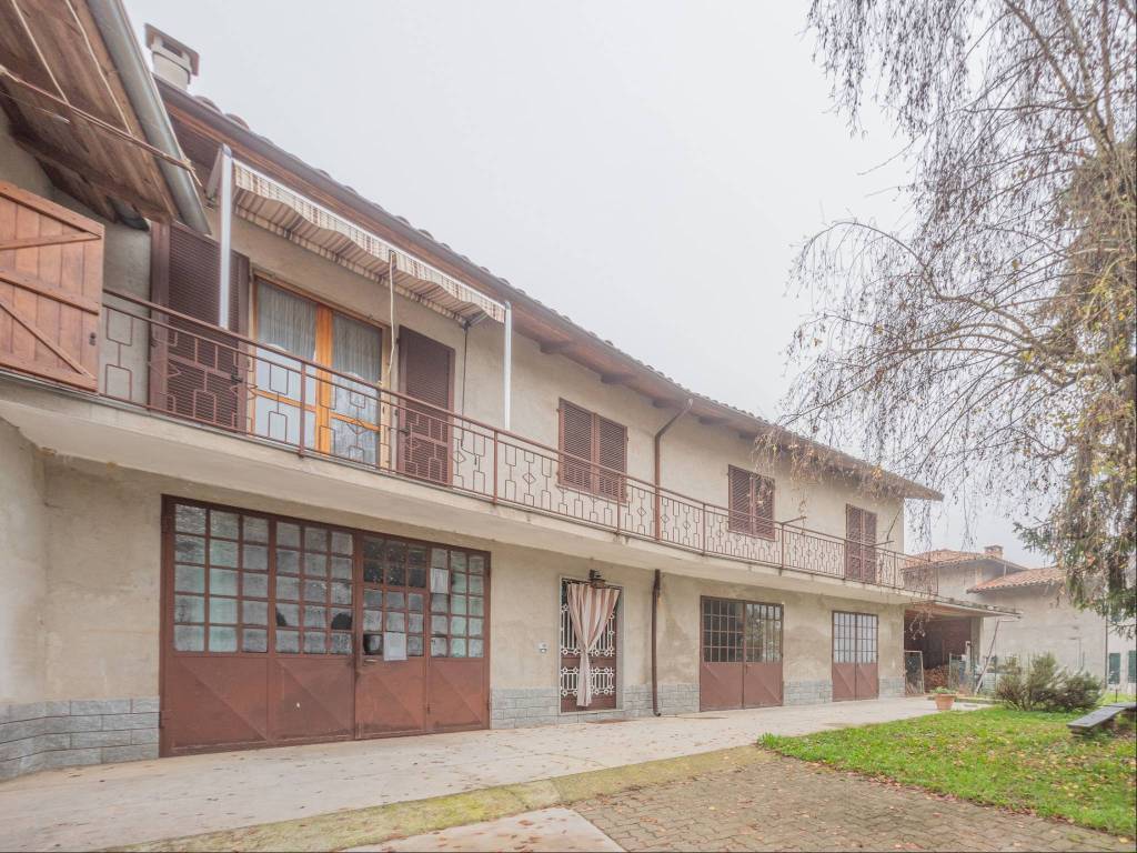 Casa indipendente a Corsione in Via Roggero, 3 - Foto 2