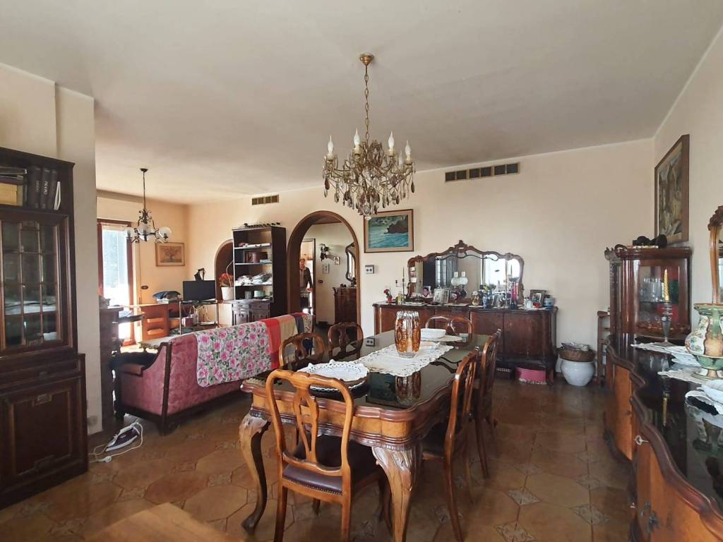 Villa a Castelnuovo magra in Via Bologna, 9 - Foto 4