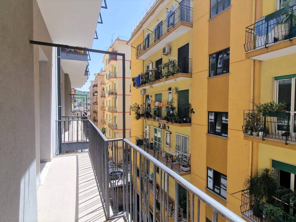 Appartamento a Salerno in Via Francesco la Francesca, 78 - Foto 3