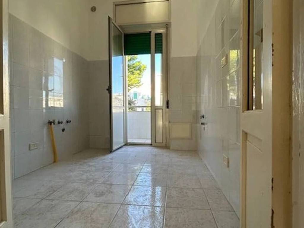 Appartamento a Brindisi in Piazza Del Salento S.N.C. - Foto 2