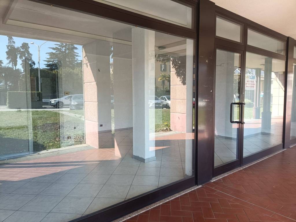 Immobile a Baveno in Strada Statale del Sempione - Foto 2