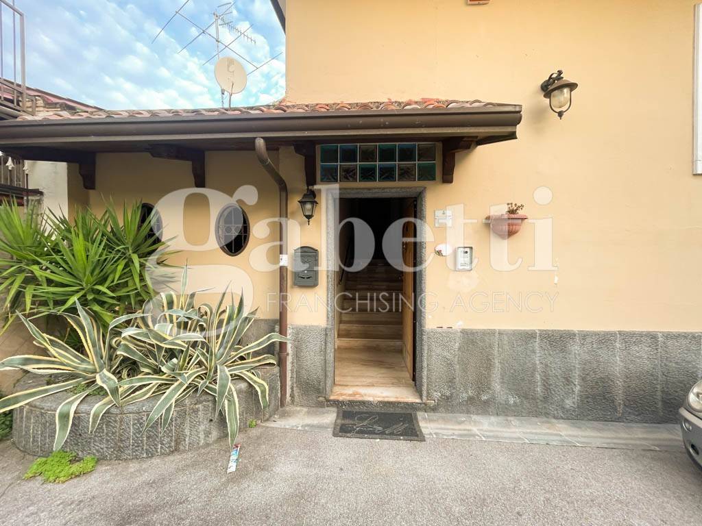 Palazzo / stabile a Frignano in Corso Italia, 9 - Foto 2