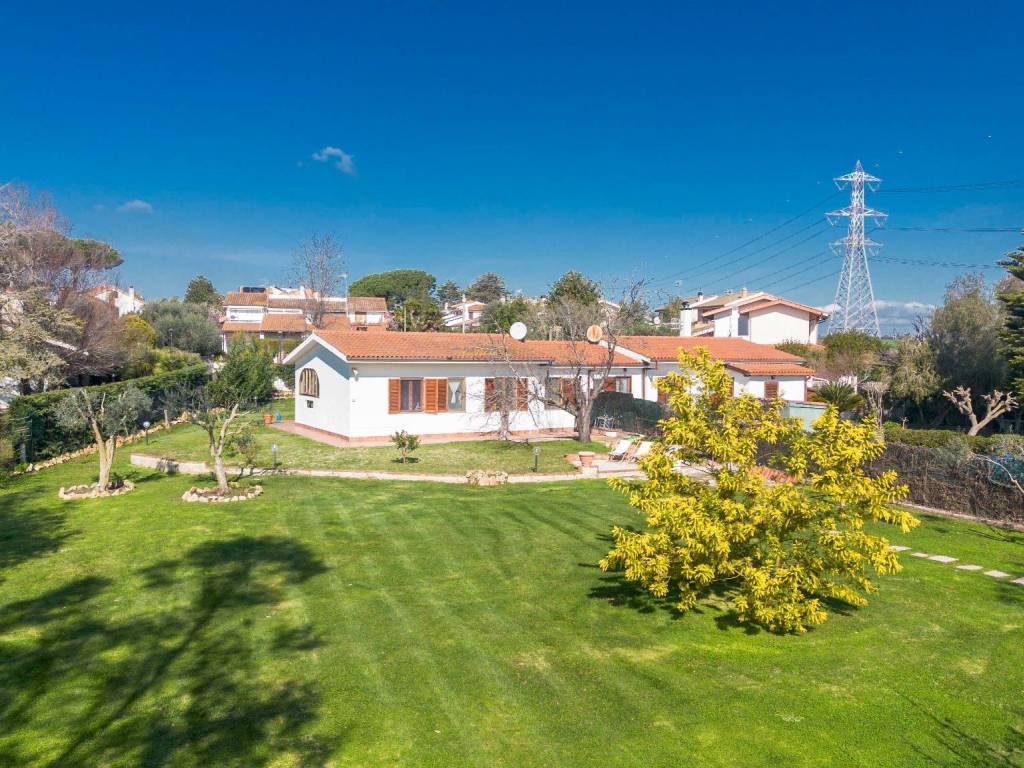 Villa a Tarquinia in Via degli Alina - Foto 2
