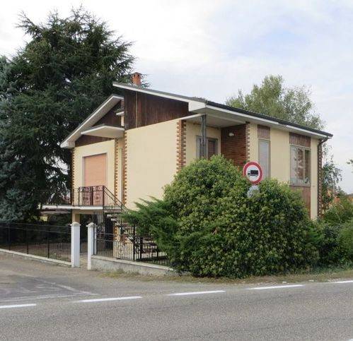 Villa a Lungavilla in Via Giuseppe Mazzini 51 - Foto 2
