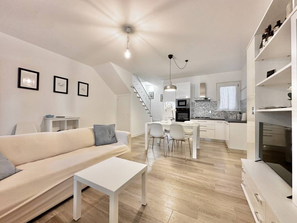 Villa a Pietrasanta in CORRIDONI - Foto 3
