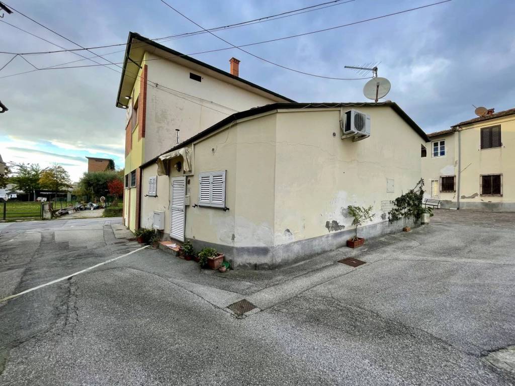 Casa indipendente a Porcari - Foto 2