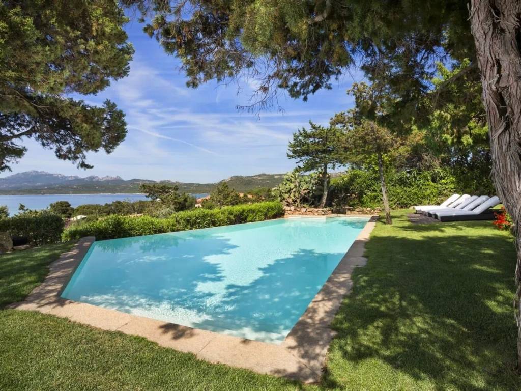 Villa a Arzachena in Via Petra Manna - Foto 4