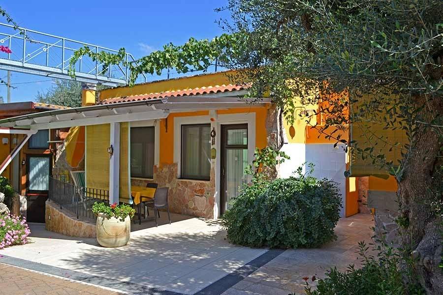 Villa a Neviano in Strada Vicinale Fiusco 1 - Foto 2