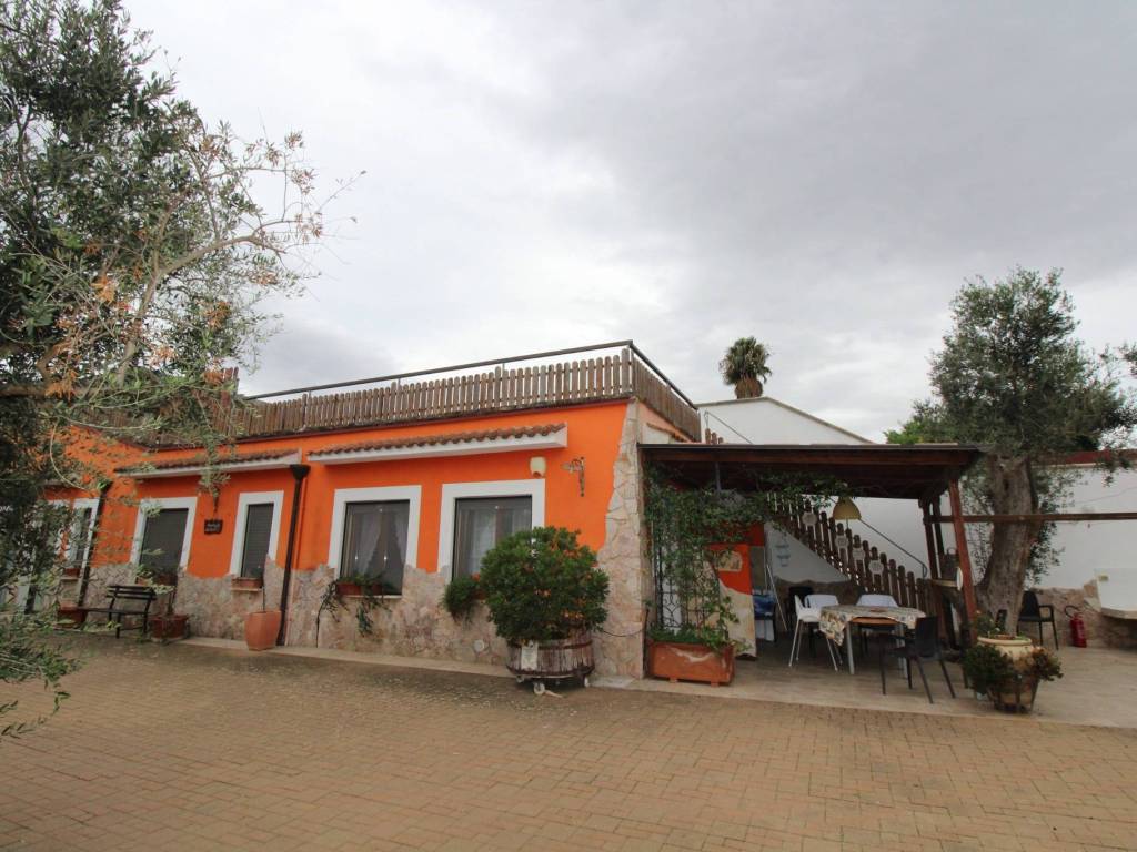 Villa a Neviano in Strada Vicinale Fiusco 1 - Foto 5