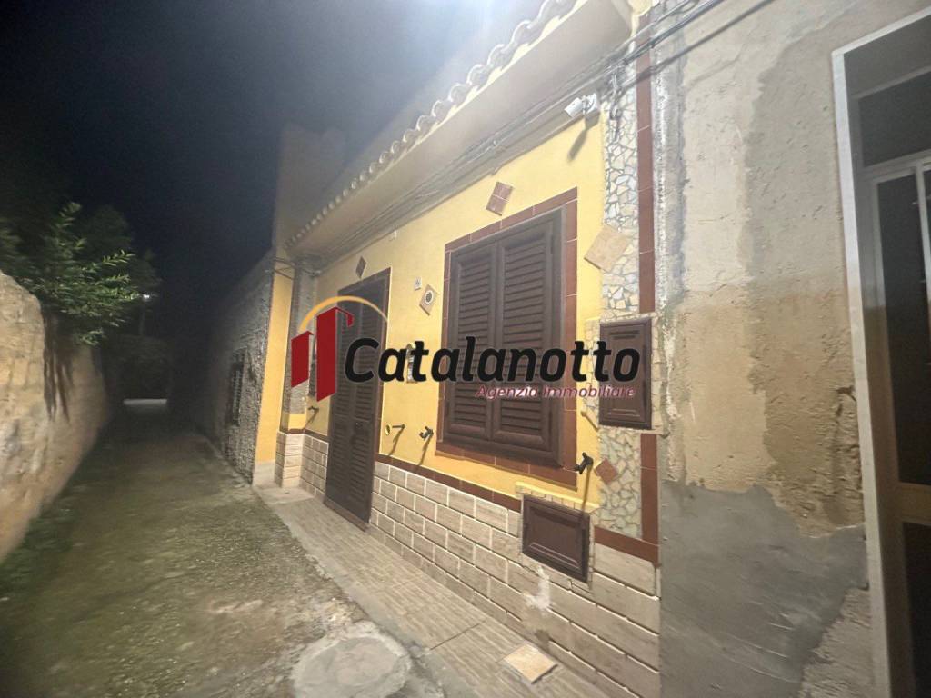 Appartamento a Castelvetrano in Via Beati Morti - Foto 2